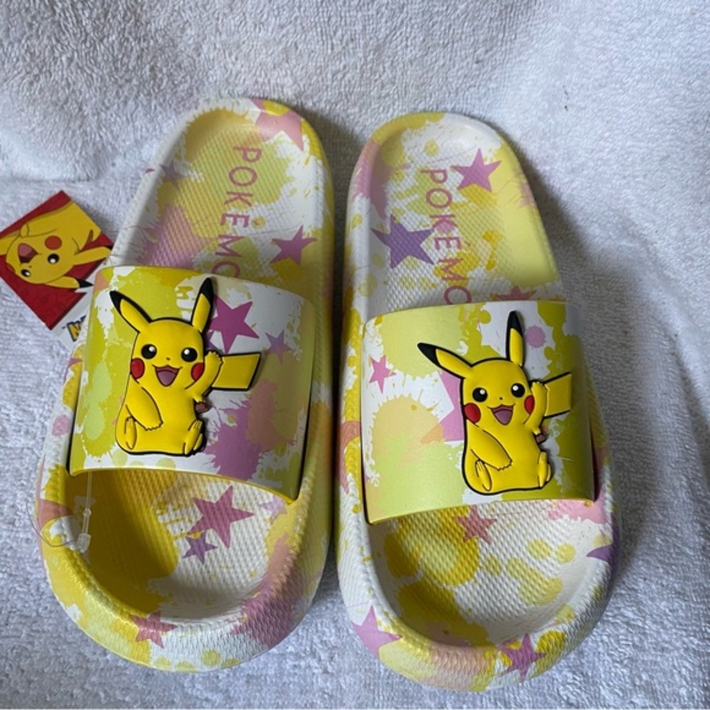 Pokemon Shoes Sandal’s Girls Size 1 Slides Slip On NEW